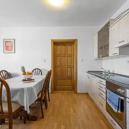 Stunning In Apartman *
